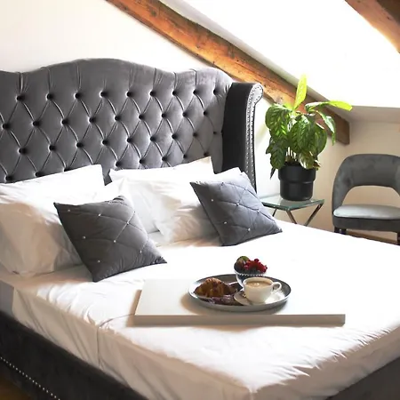 Apartment Day&night Luxury Apartment, 2 Bedrooms, Terrace, Jacuzzi Outdoor, Parking *