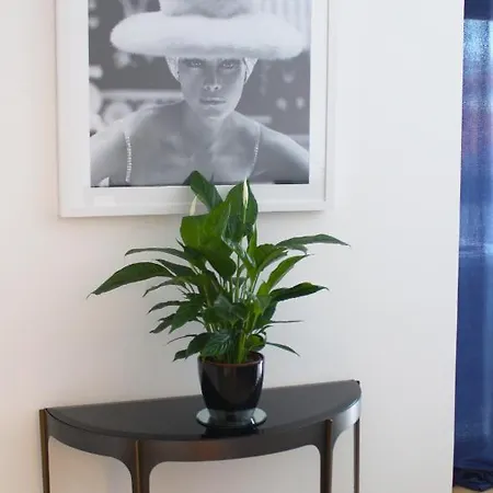 Day&night Luxury Apartment, 2 Bedrooms, Terrace, Jacuzzi Outdoor, Parking Daire